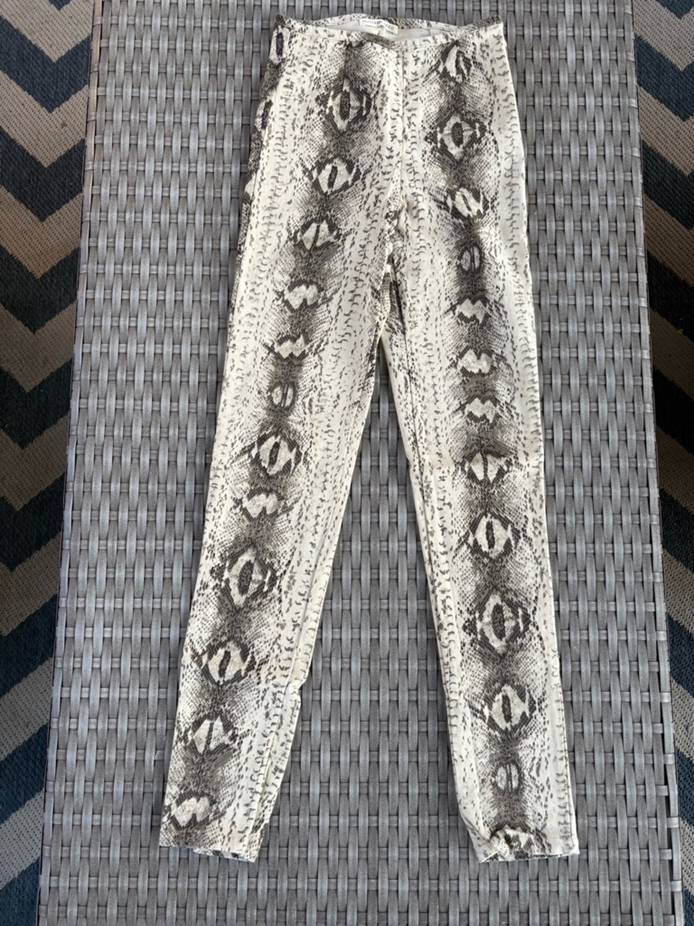 Mustard Seed Neutral Snake-Print Leggings